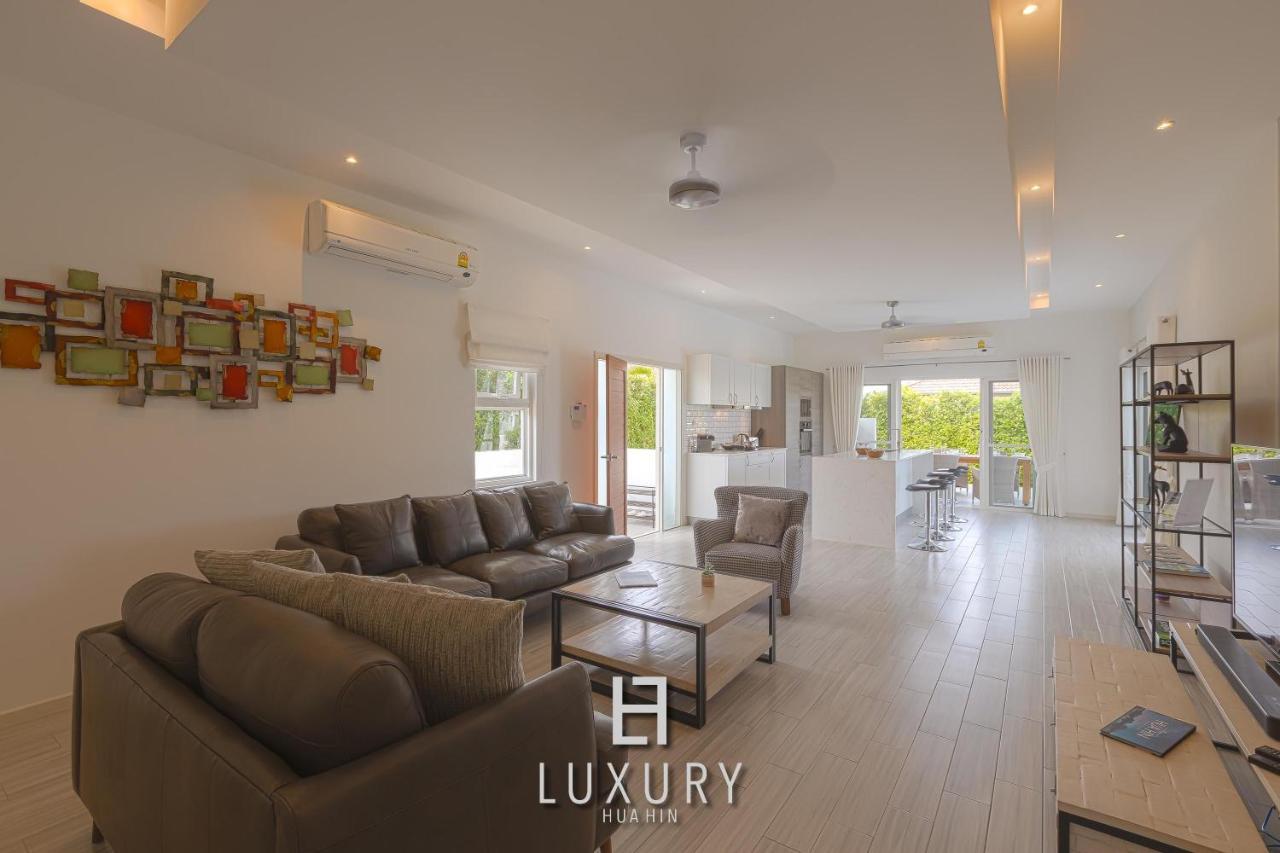 Modern 3 Bedroom Pool Villa MP67 HHQ Exteriör bild